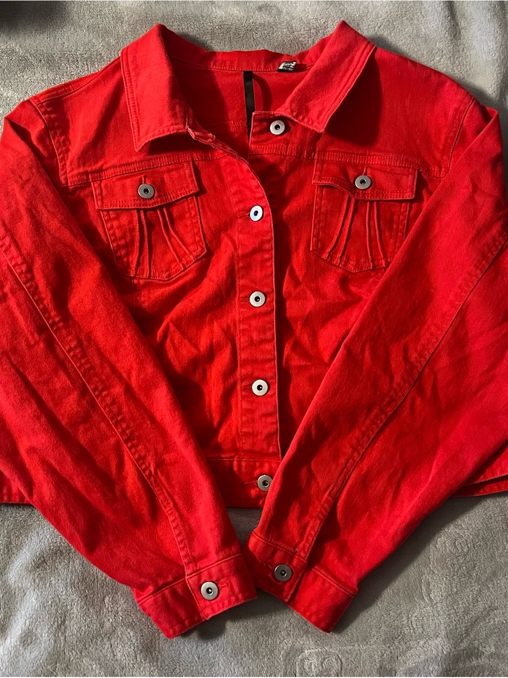 Women’s Bright Red Button-Front Jean Jacket - Picture 4 of 4